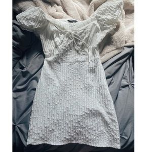 cute mini dress!!! i got it from shein only worn once!! :)